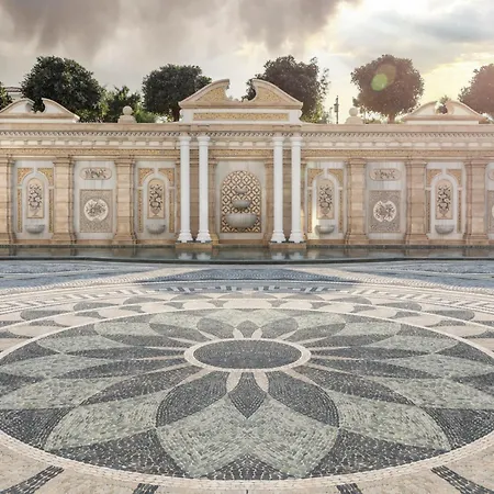 Merit Royal Diamond & 5*