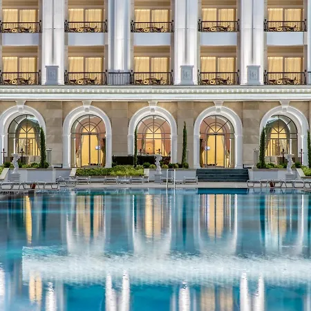 Отель Merit Royal Diamond &