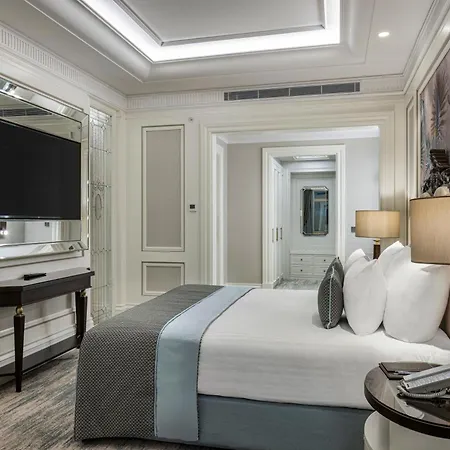 Merit Royal Diamond & Καραβάς