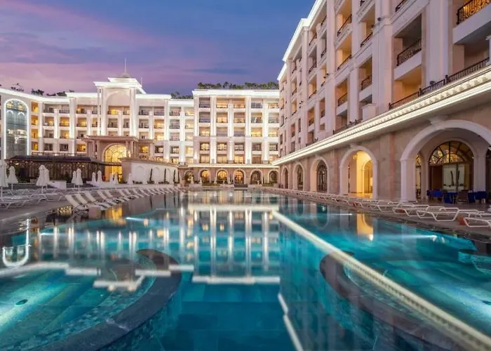 Merit Royal Diamond & Hotel Karavas (Northern Cyprus)